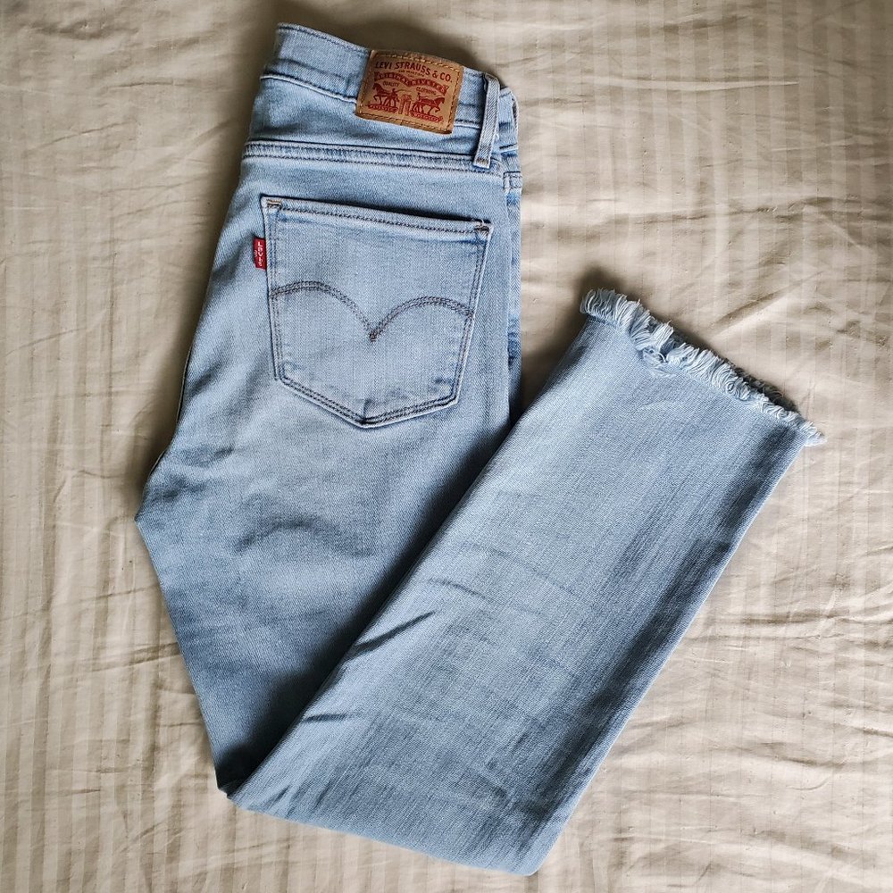 LEVI'S cropped straight leg jeans
